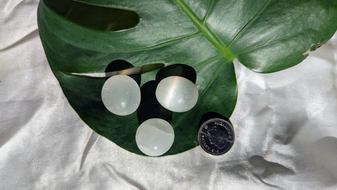 Selenite Spheres